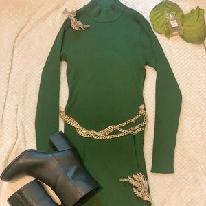 Green Cropped Turtleneck Long Sleeve Dress | Gold Chain